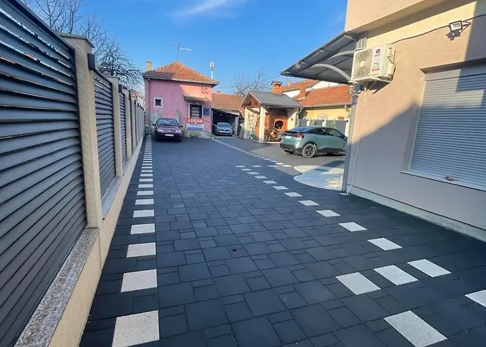 شقة Bed & Coffee Lukas Kruševac